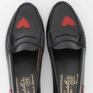 Black Leather Castellano Loafers with Hearts - W 8 EU39